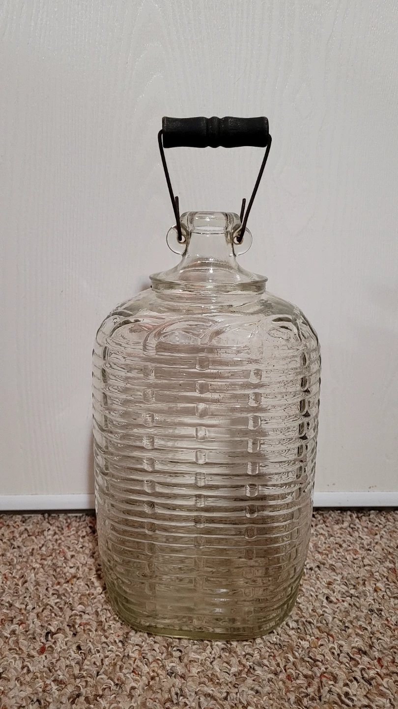 Canadian Wineries Glass Bottle