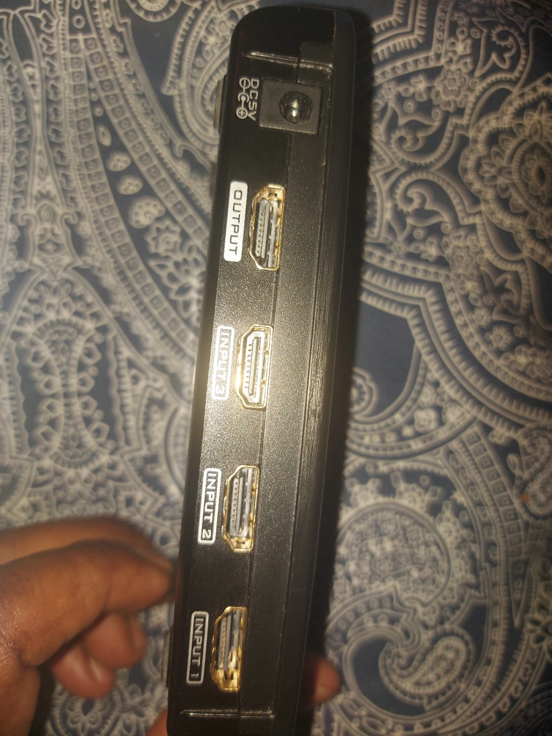 Rocketfish 4-Port HDMI Selector RF-G185 - photo 3