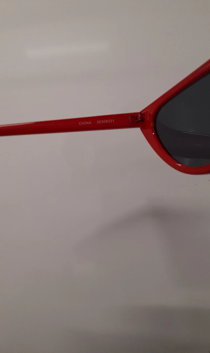 Red Cat Eye Sunglasses - photo 2