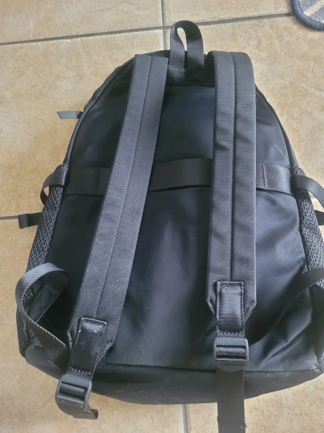 Lululemon Black Backpack OS - photo 4