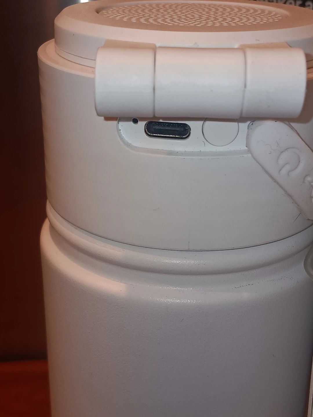 Drip. White Bluetooth Speaker Water Bottle - 17oz - photo 4