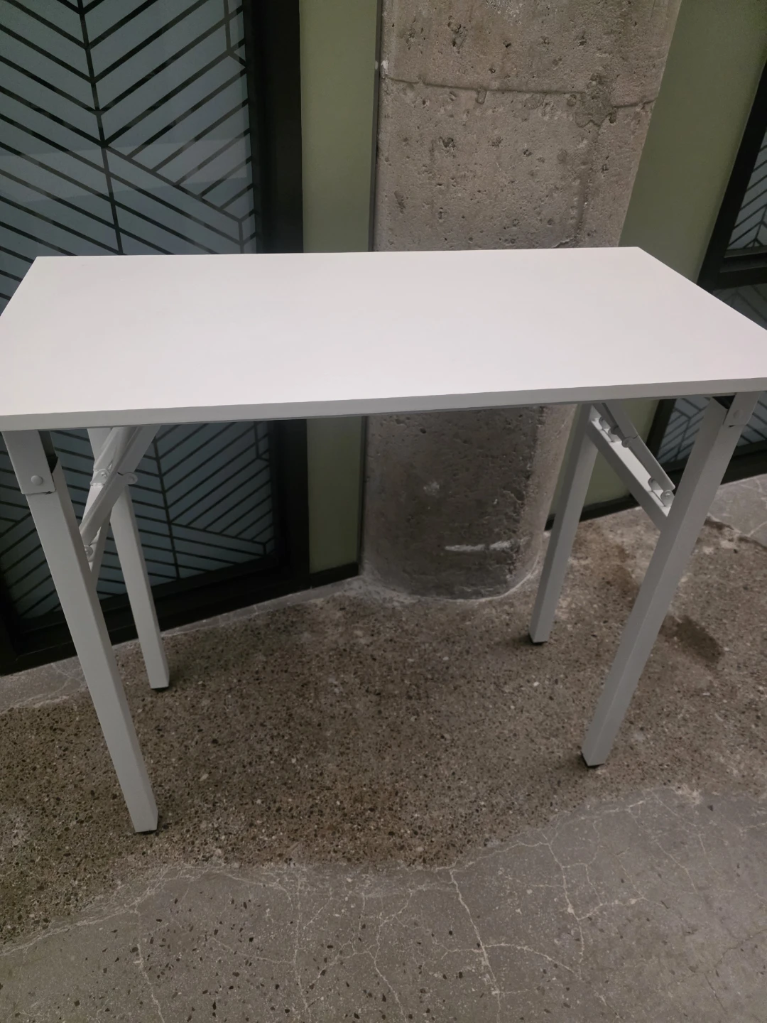 White Folding desk/table 15.7inch x 31.5inch - photo 2