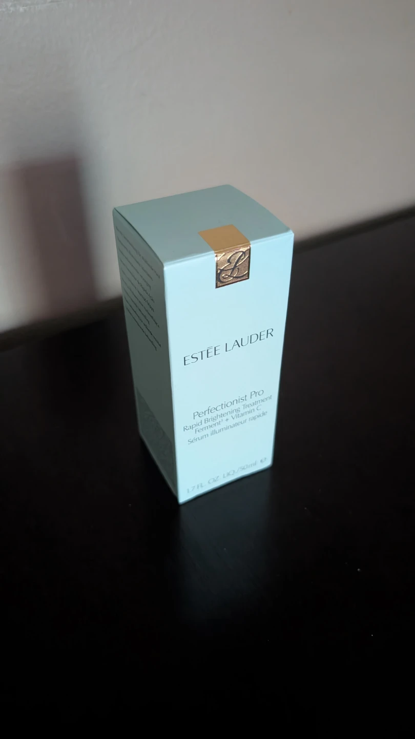 Estée Lauder Perfectionist Pro Rapid Brightening Treatment Serum - photo 2