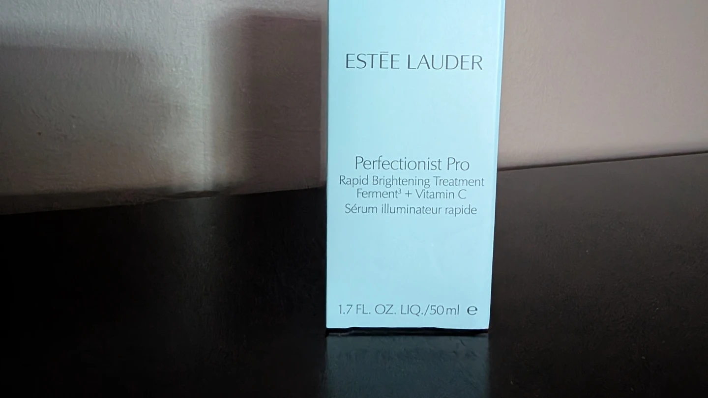 Estée Lauder Perfectionist Pro Rapid Brightening Treatment Serum - photo 4