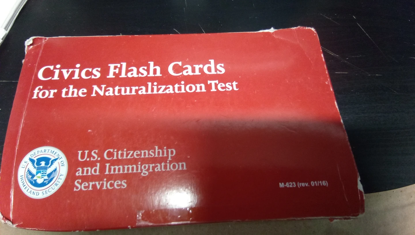 Civics Flash Cards for the Naturalization Test 🥕