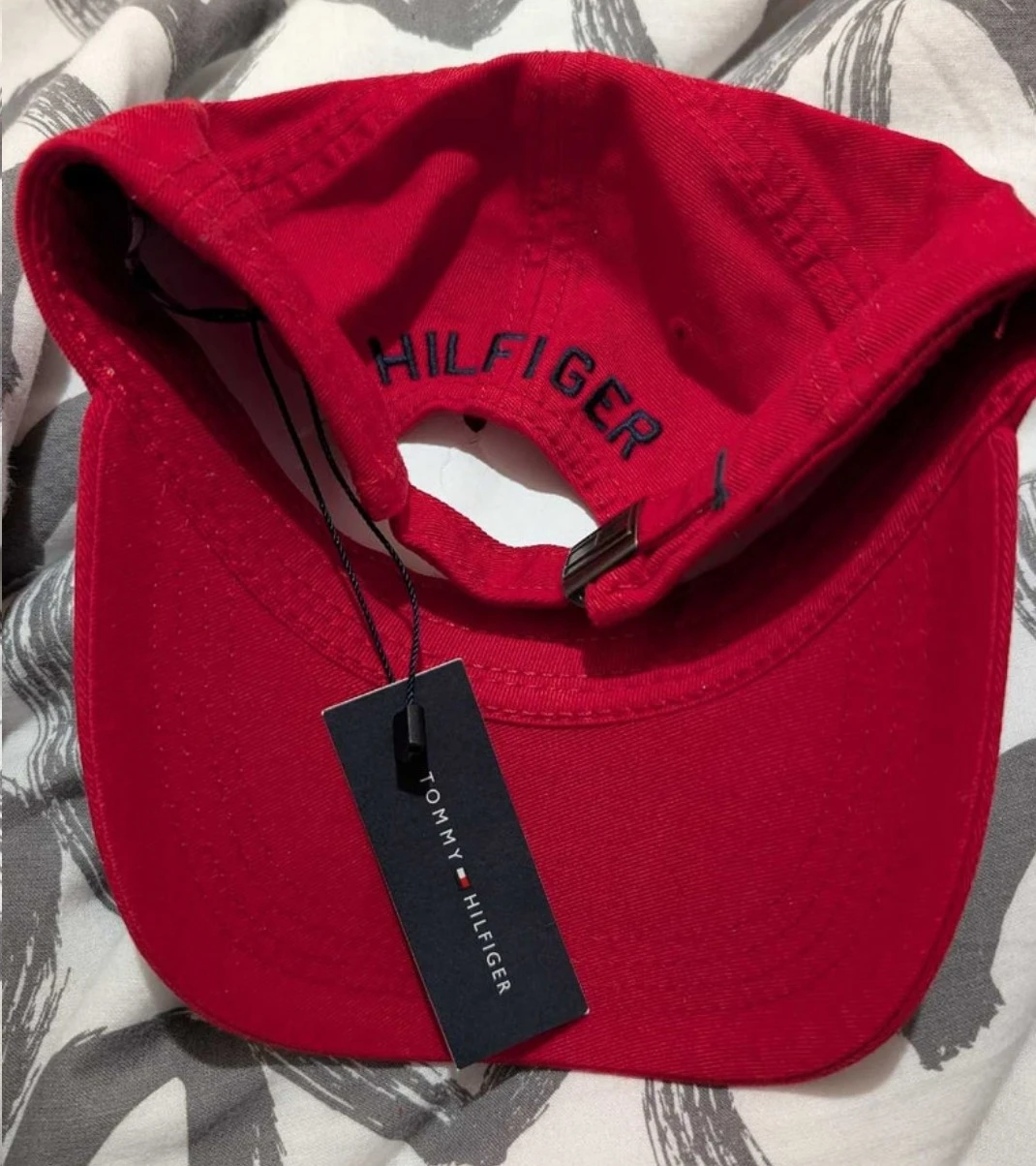 Tommy Hilfiger Cap (New - with tag) - photo 3