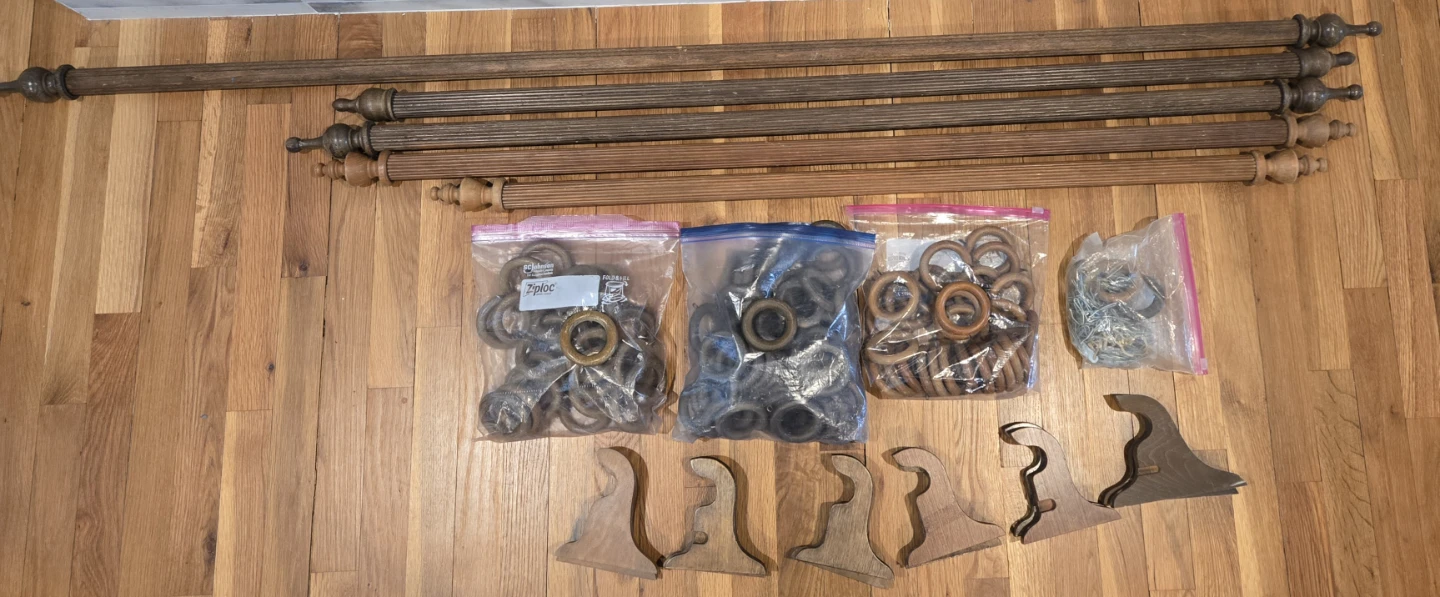 Vintage Wood Curtain Rods With All Accessories - photo 2