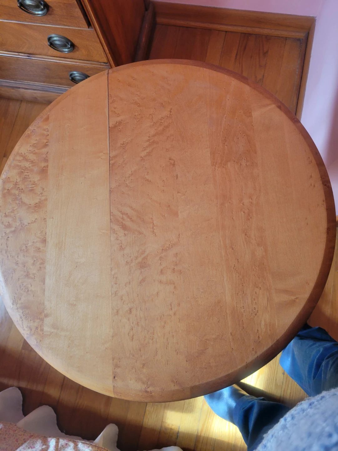Round Wooden Side Table - photo 3