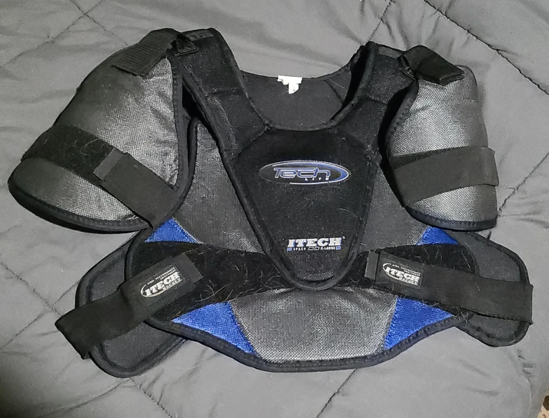 Itech Hockey Shoulder Pads