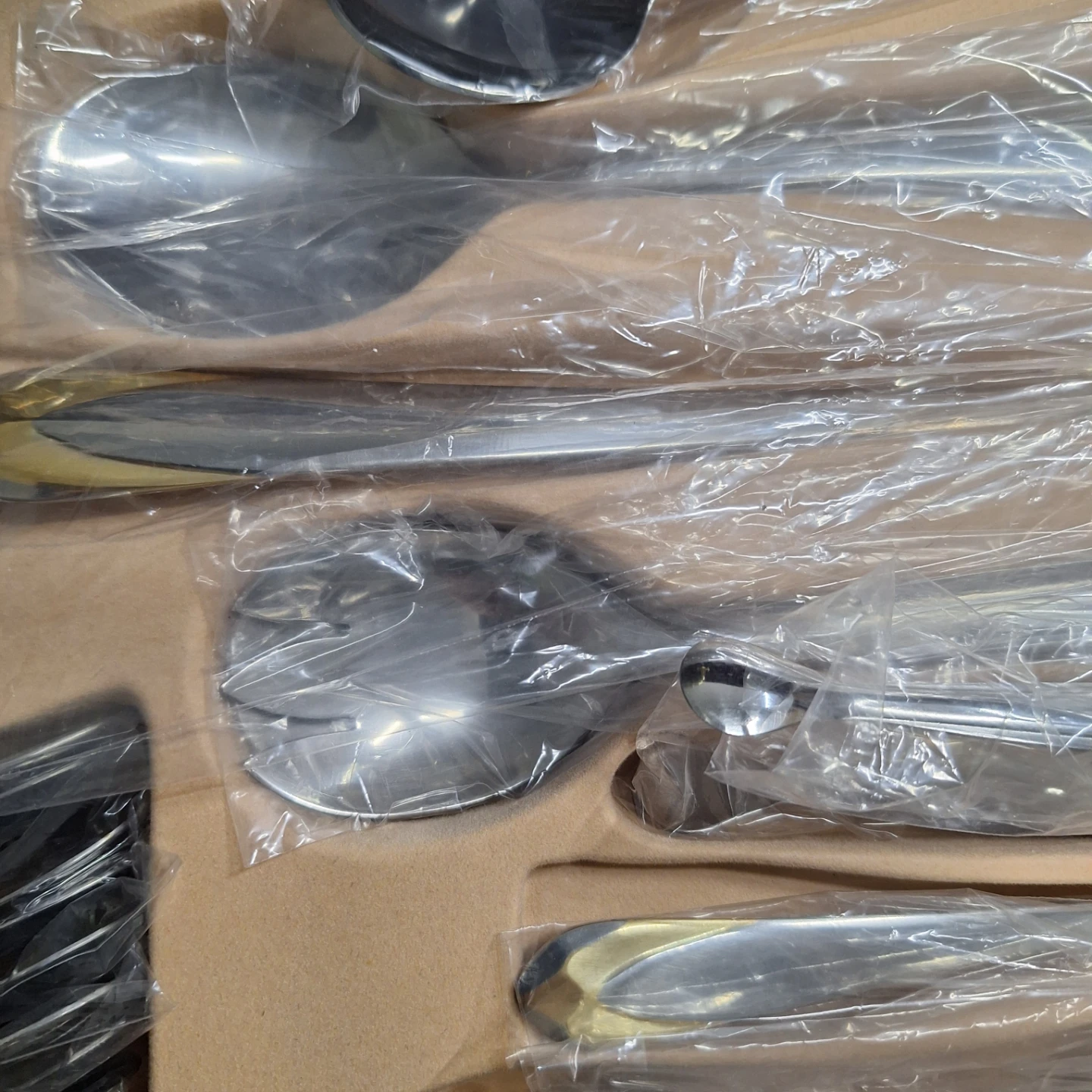 Stainless Steel Cutlery Set in Wooden Case - photo 5