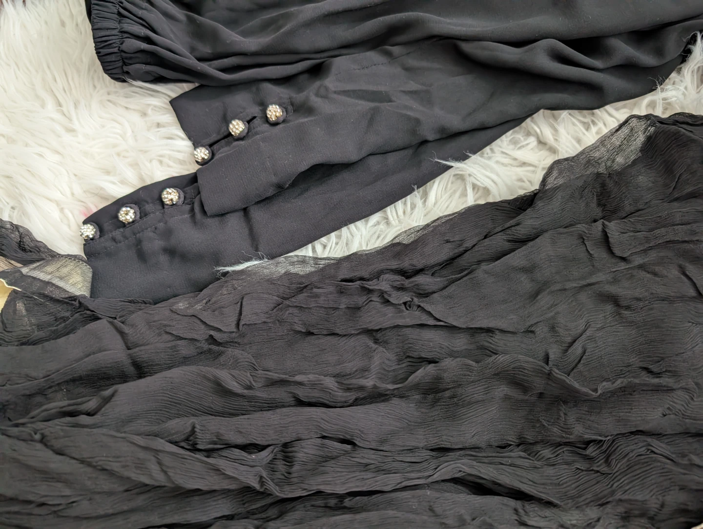 Designer 4-Piece Outfit with handwork embellishments - photo 5