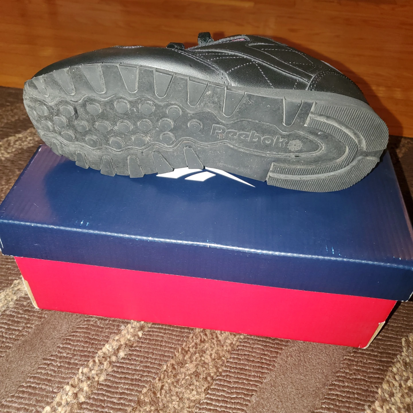 Women's Black Reebok Classic Leather Shoes - photo 5