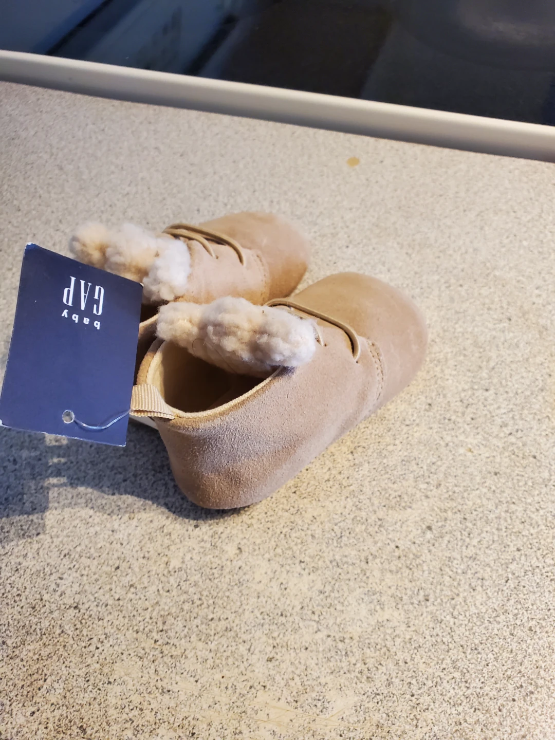Baby Gap Suede Booties - photo 3