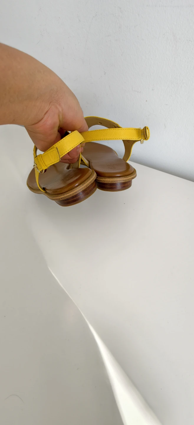 Michael Kors Yellow Thong Sandals - photo 5