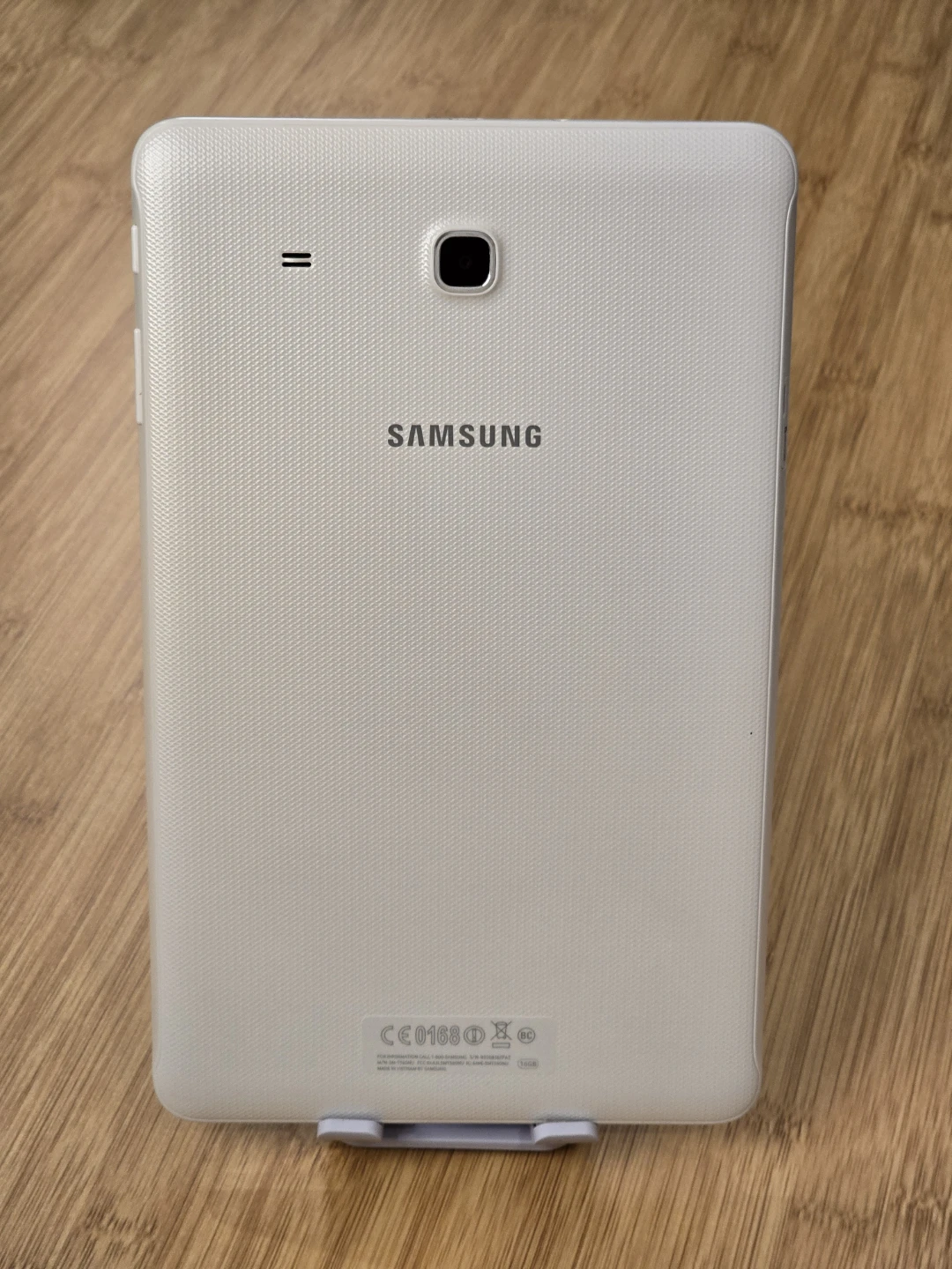 Samsung Galaxy Tab E 9.6" Tablet White - photo 3