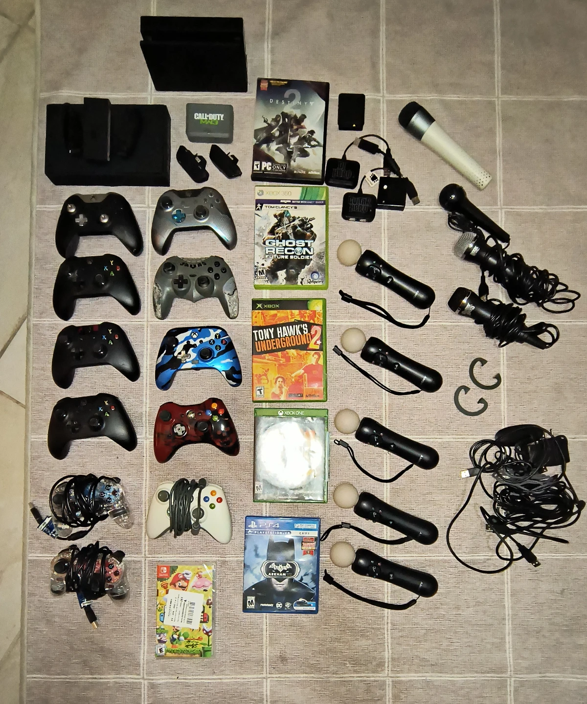 Video Game Collection with Controllers and Accessories 🏆