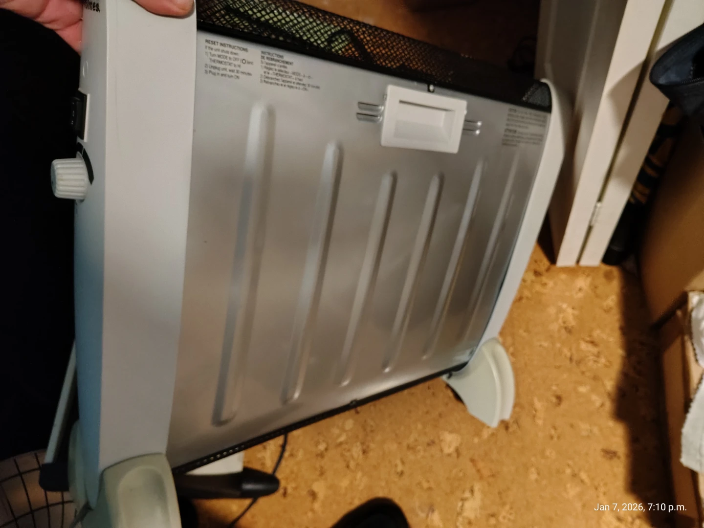 Holmes 1500W Silent Panel Heater with Thermostat - photo 3