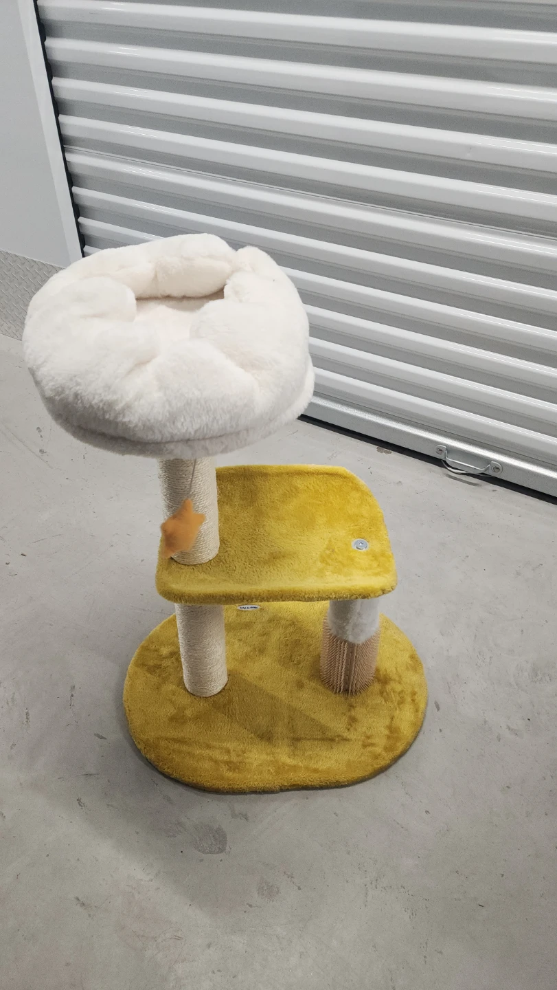 Yellow and White Cat Tree