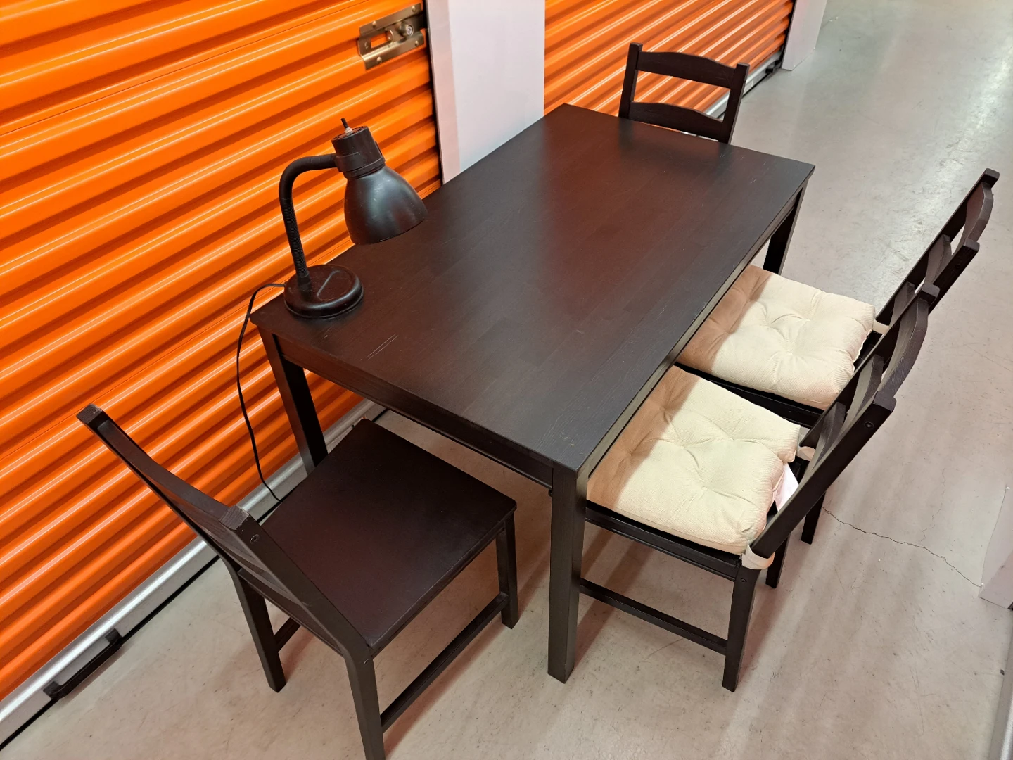 Dark Wood Dining Table and 4 Chairs with Cushions - photo 4
