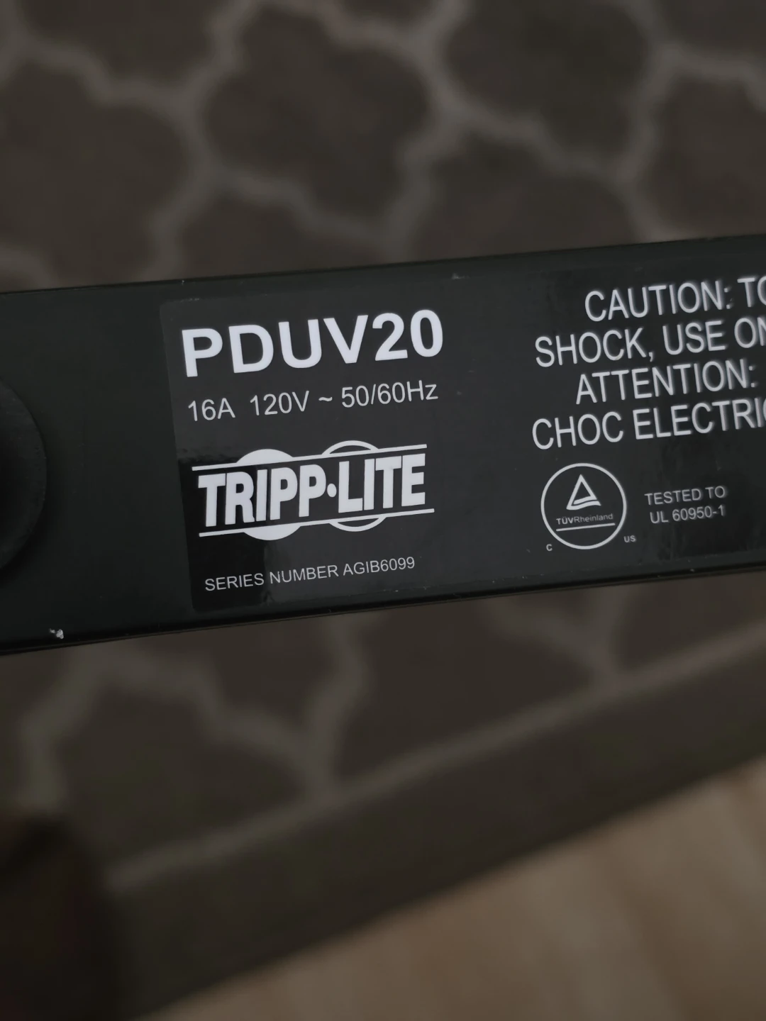 TRIPP-LITE PDUV20 Power Distribution Unit x 4 - photo 3