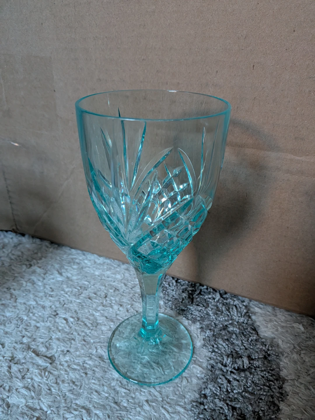 Set of 4 Wine Glasses - photo 5