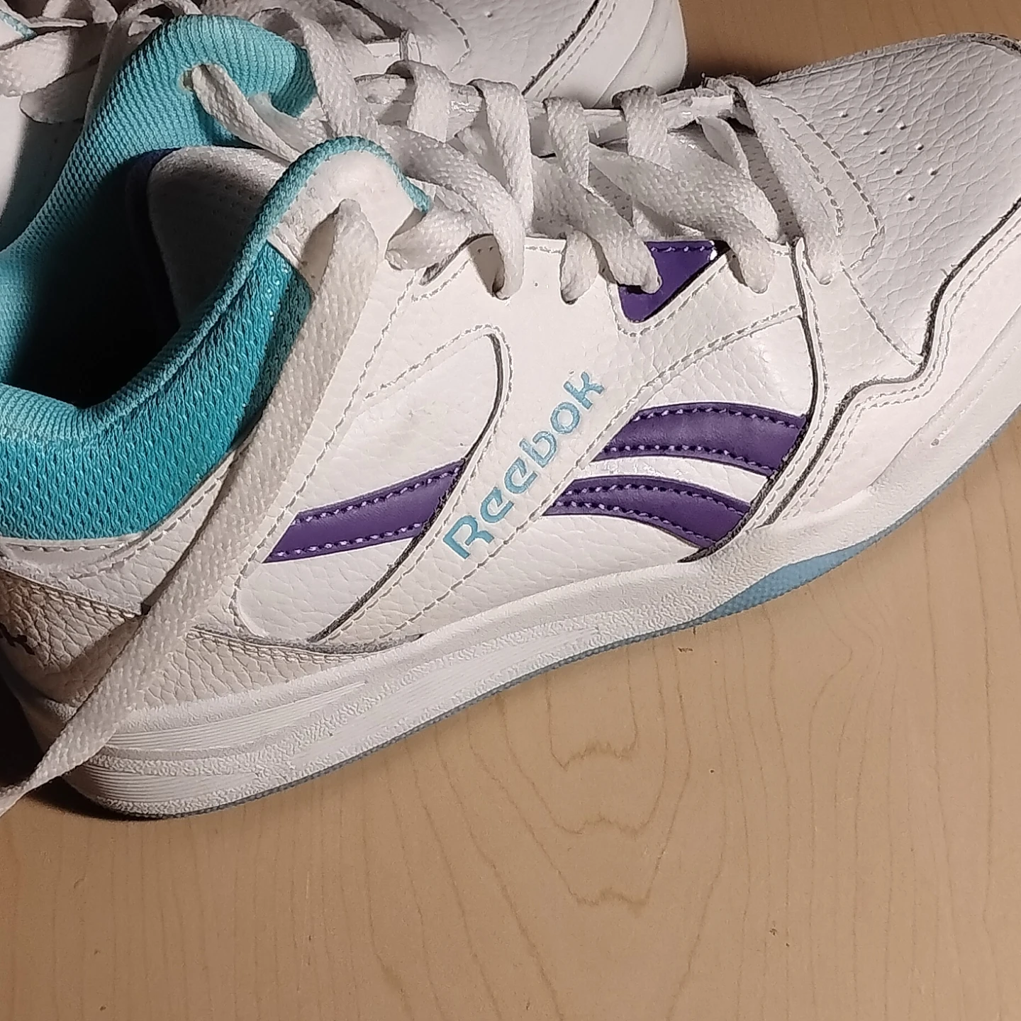 Vintage Reebok White/Purple/Teal High-Top Sneakers - US Size 6 - photo 2