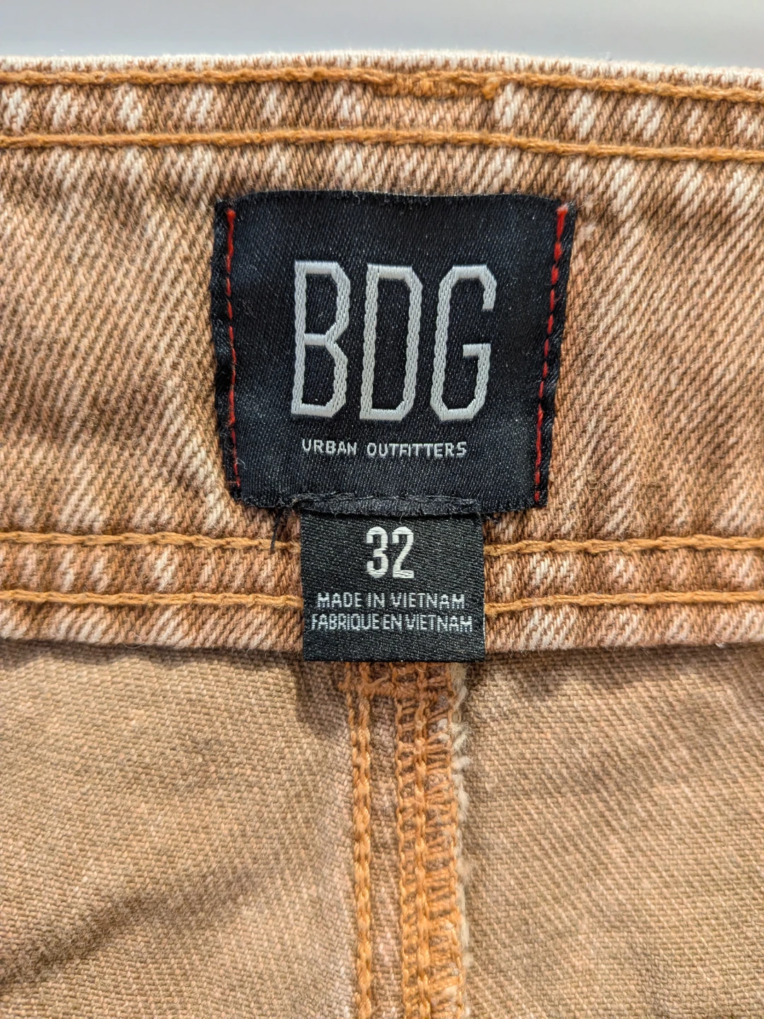 BDG High-Waisted Rust Jeans size 32 - photo 4