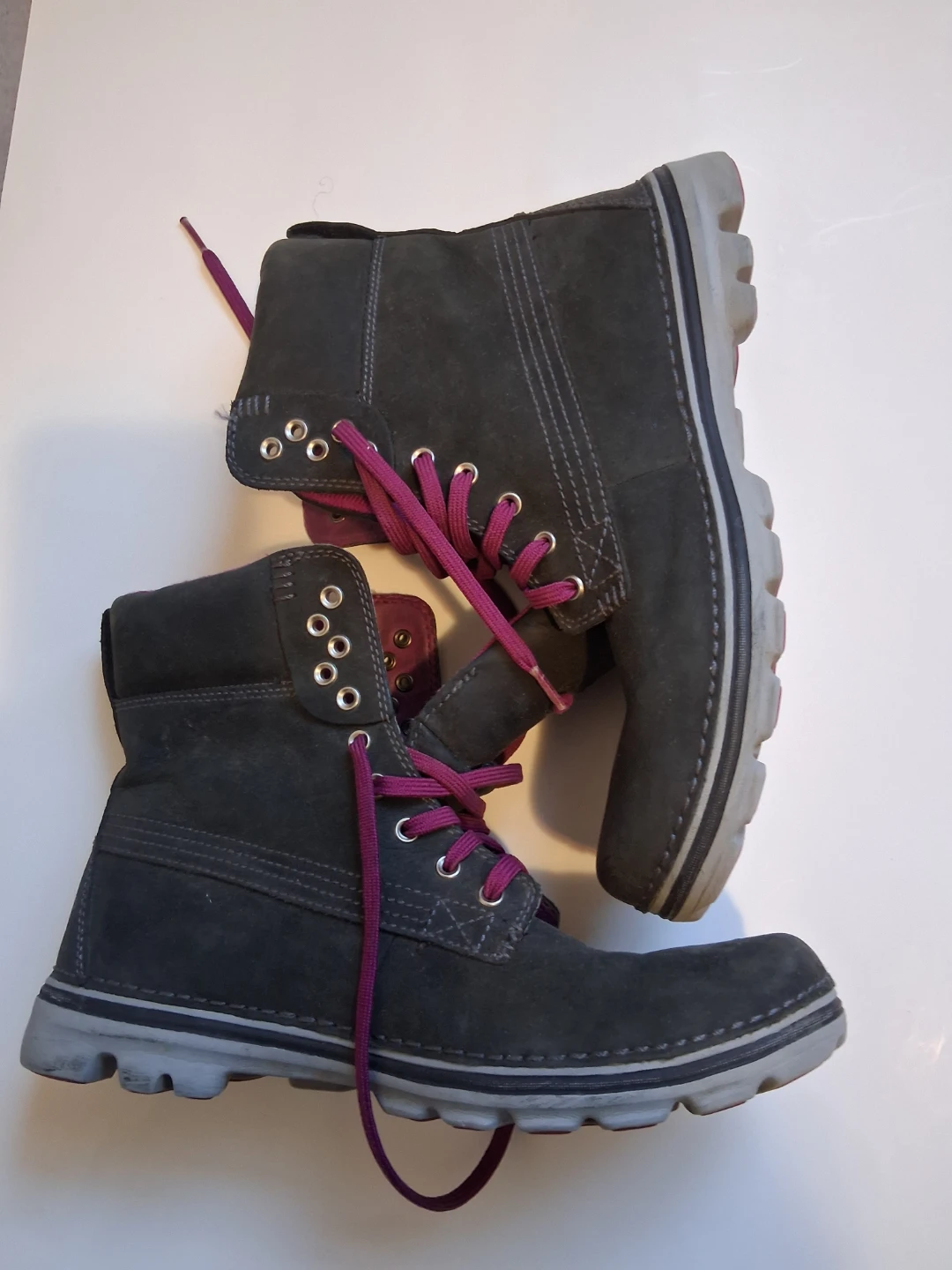Timberland Earthkeepers Women's Hiking Boots - photo 2