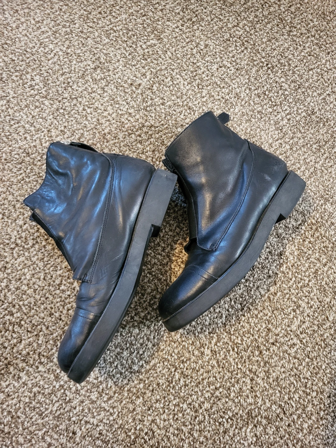 Black Leather Ankle Boots with Zipper - photo 3