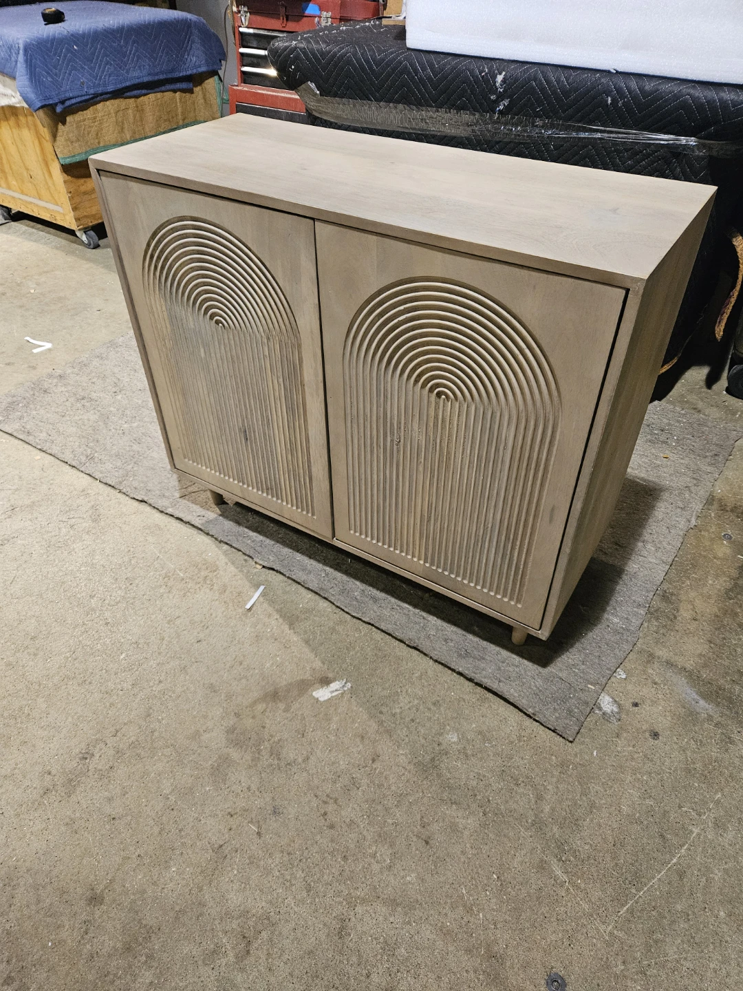 Light Wood Cabinet with Arched Doors - photo 2