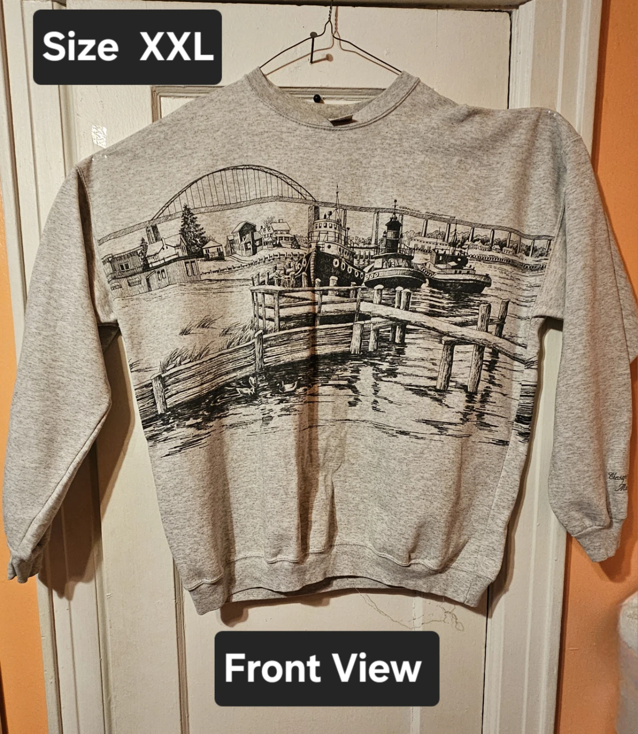 Sweatshirt. Size XXL.