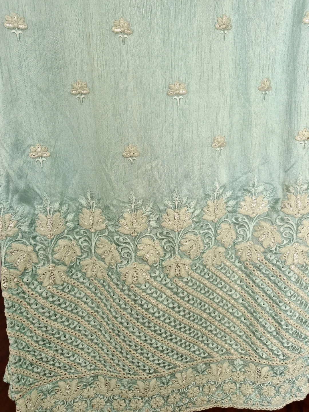Embroidered Mint Green Kurti with Scarf - photo 4