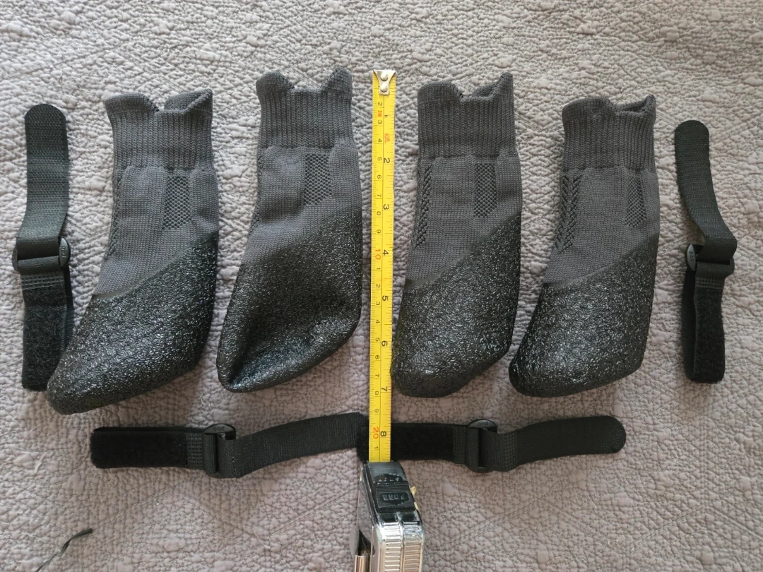 Pooch winter protective socks - photo 2