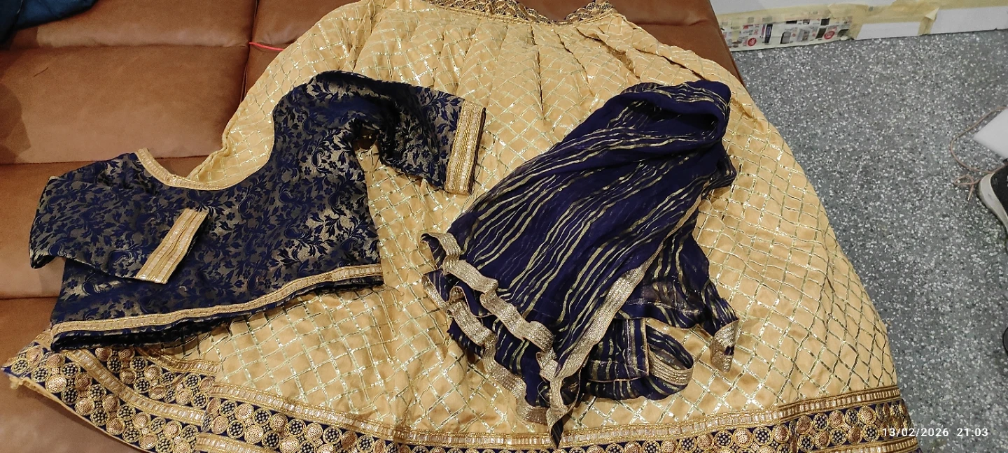 Women Gold Embroidered Lehenga Choli Set - photo 4