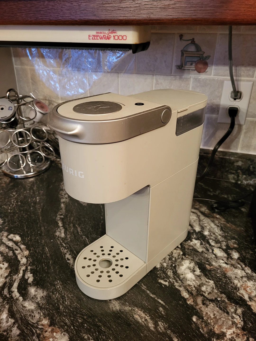 Keurig Single Serve Coffee Maker $12 Cash