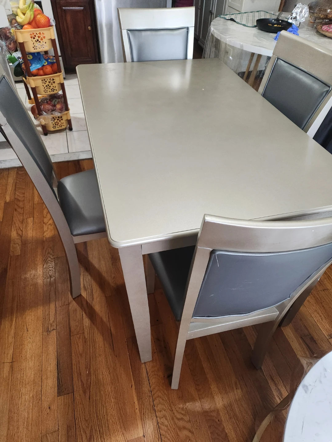 Dining Table and 4 Chairs