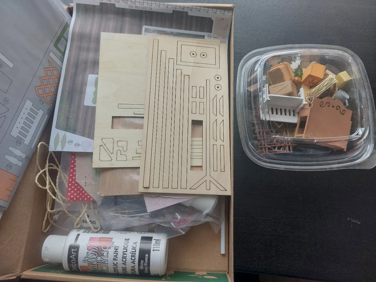 Rolife DIY Mini House - Miller's Garden Kit - photo 4
