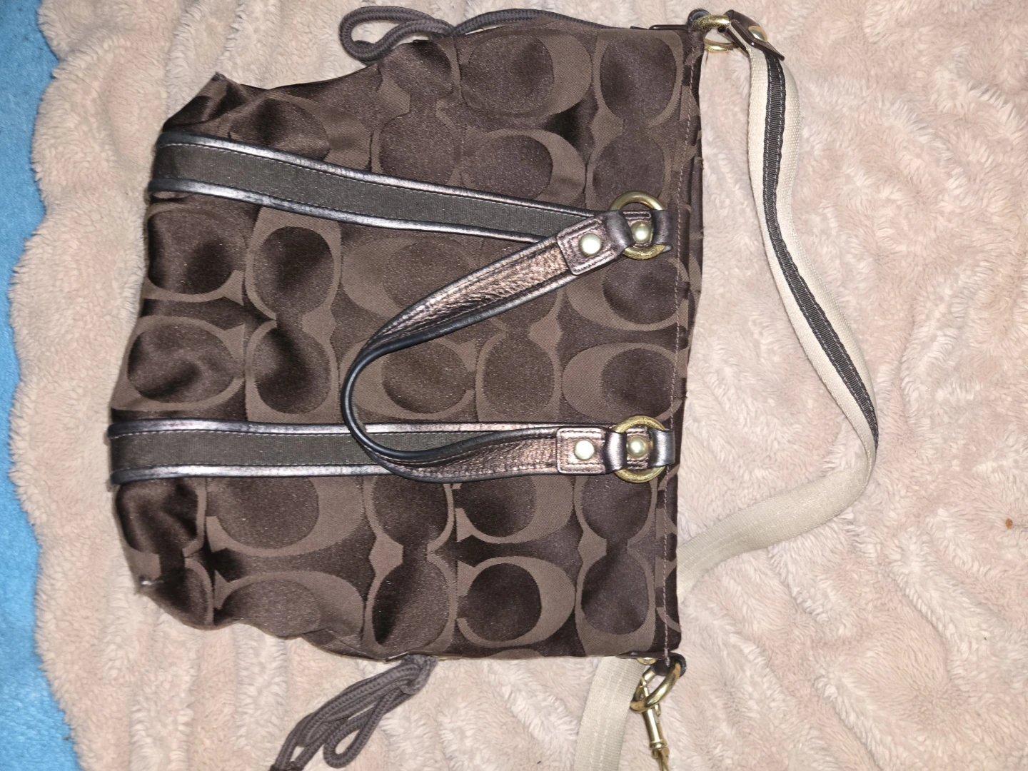 Coach Monogram Canvas Shoulder Bag - photo 2