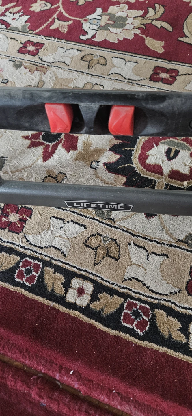 LIFETIME Folding Table - photo 5