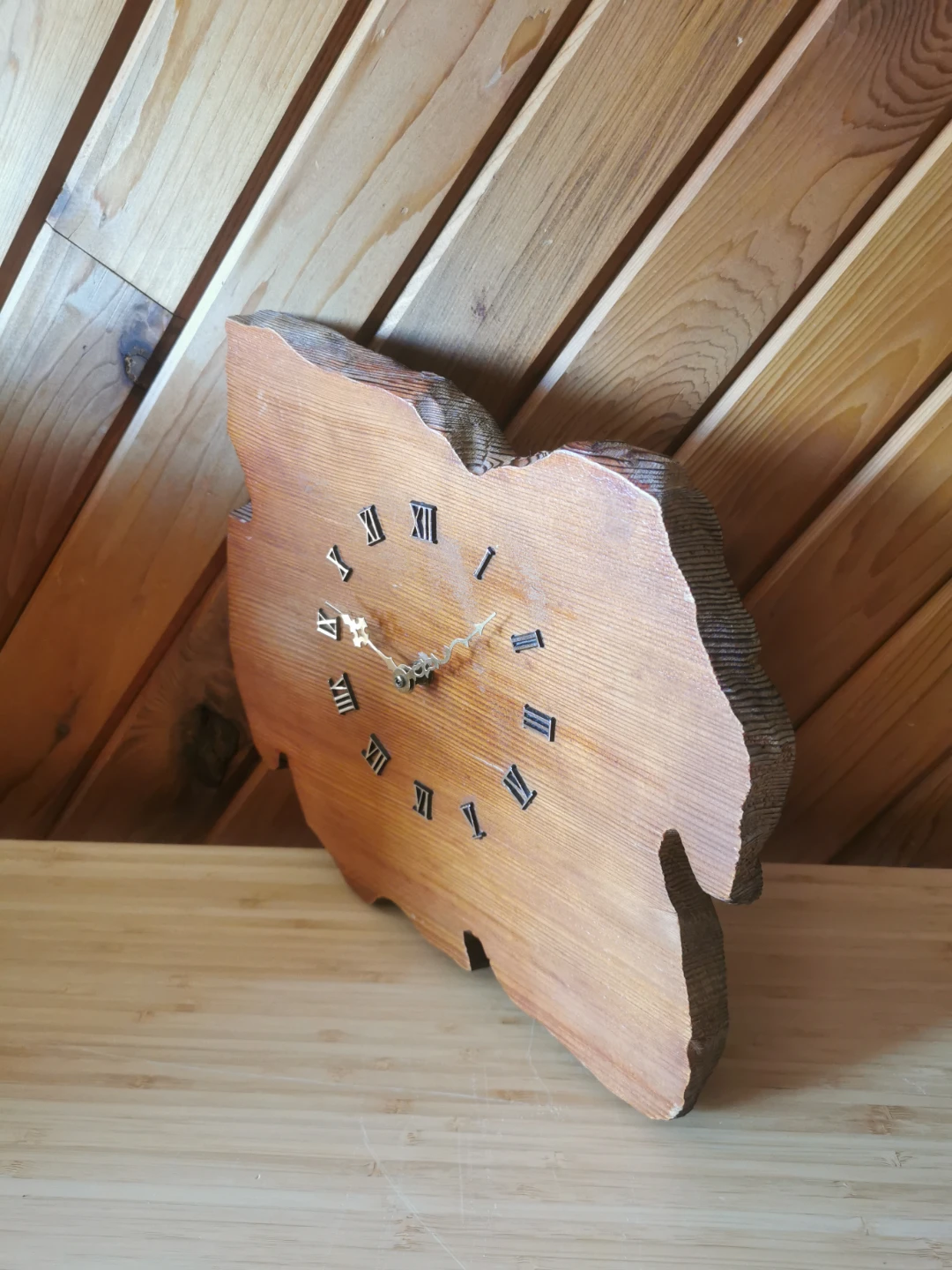 Vintage Solid Hardwood Wall Clock - photo 3