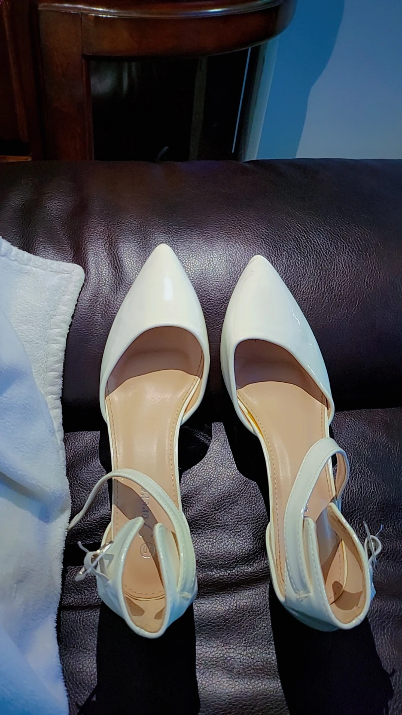 Forever 21 White Heels Size 10
