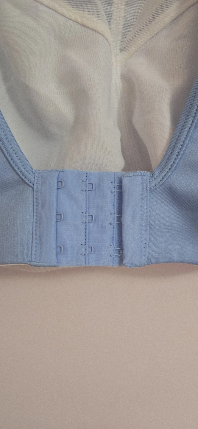Like new. Moving Comfort Blue Sports Bra 38D - photo 5