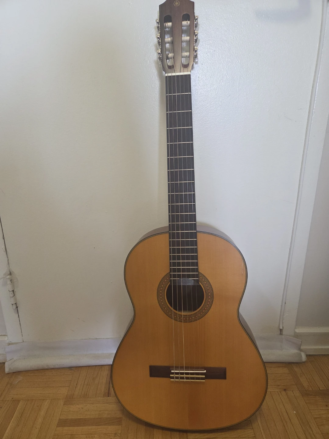 Yamaha CG122MS Classical Guitar - photo 2