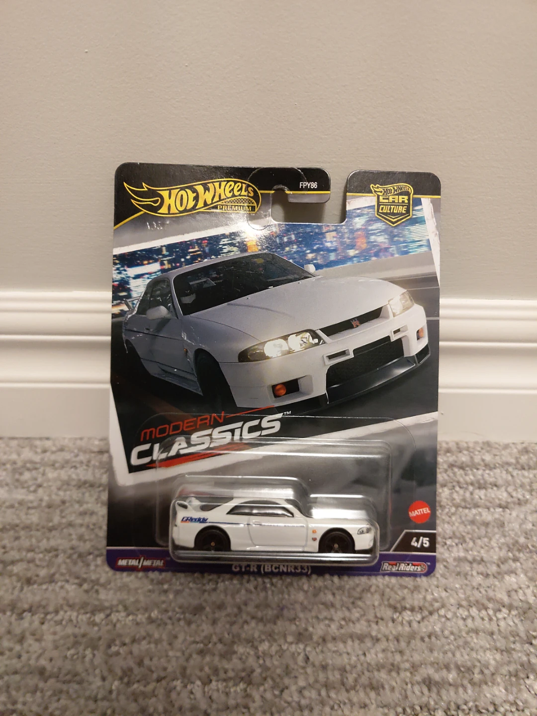 Hot Wheels Modern Classics GT-R (BCNR33) Diecast Car
