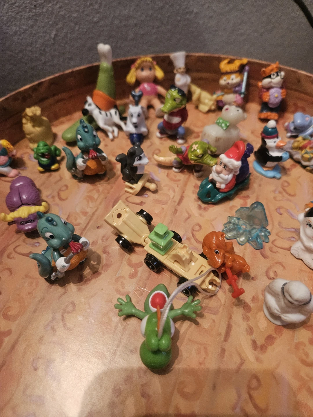Kinder Suprise Small Toy Figures 37 pcs. - photo 4