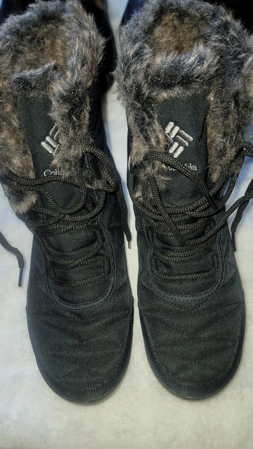 Columbia Faux fur Waterproof Boots