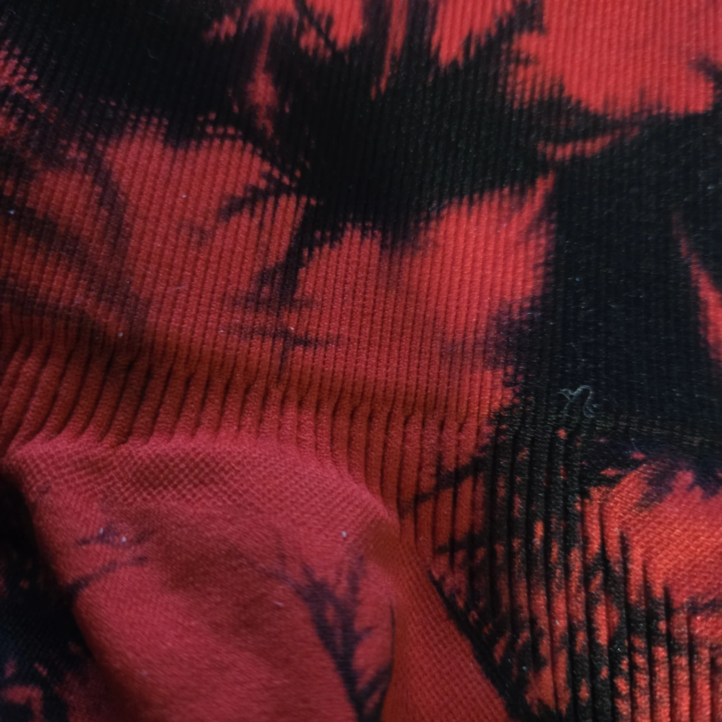Red and Black Tie-Dye Leggings - photo 4