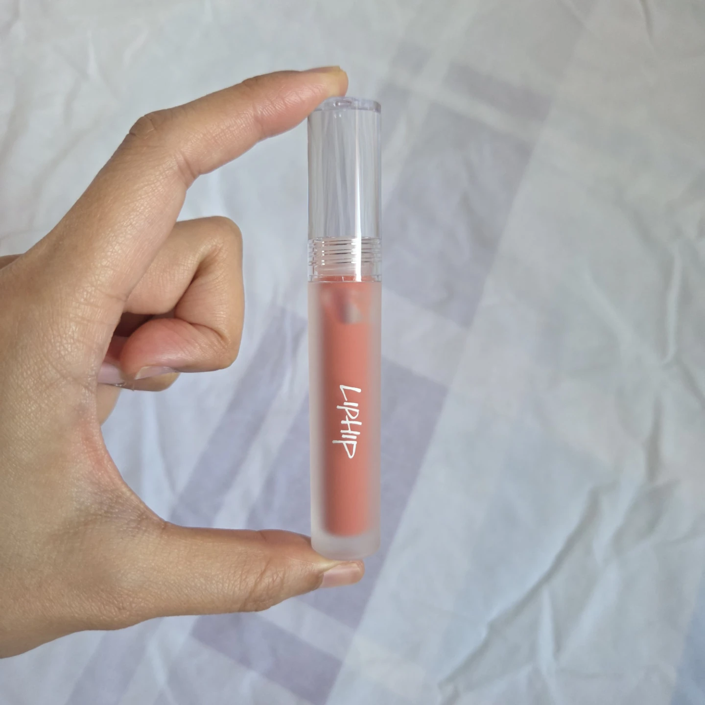🆕LipHip Glossy Lip Tint (#21 Pink Jisu)