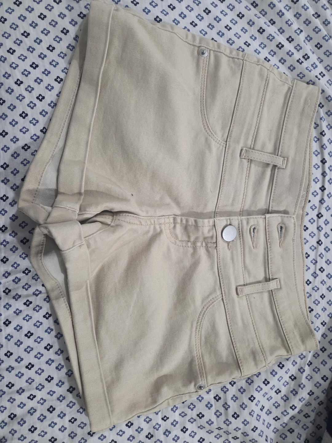 NOBO Mid Rise Shorts Size 5 Beige