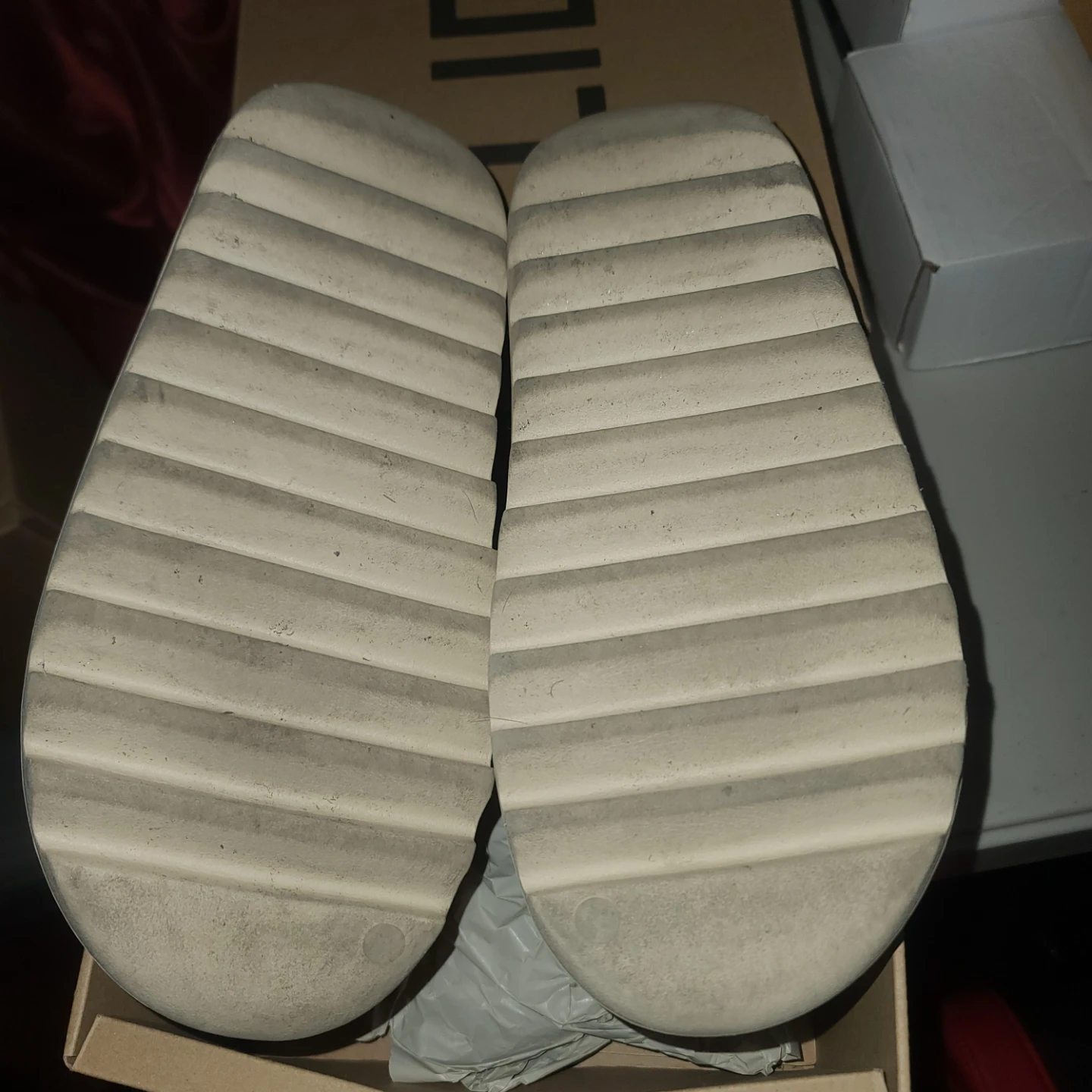 Adidas Yeezy Slide "Bone" Size 10 - photo 4